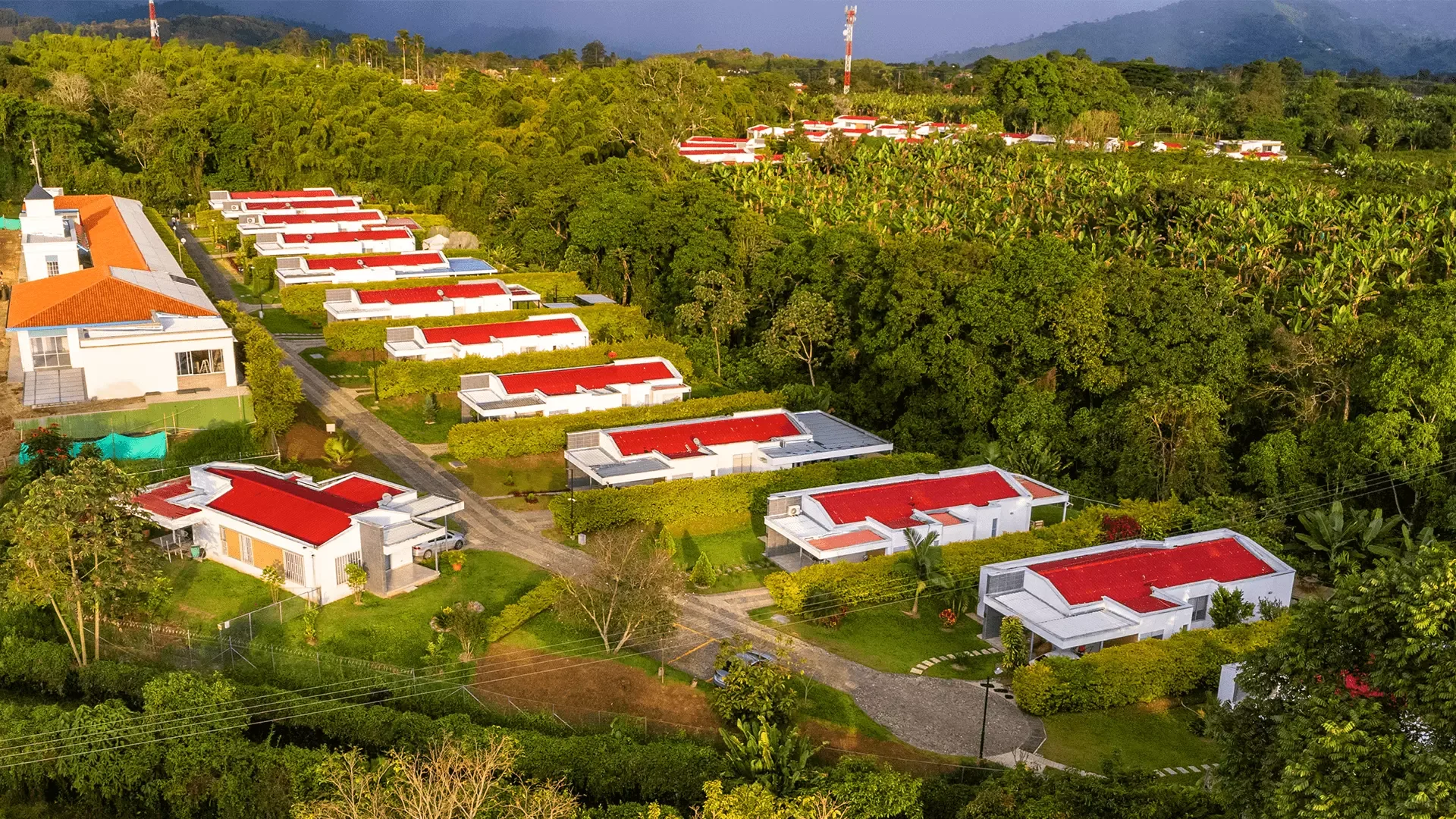 Casas campestres Lindaraja en la vía El Caimo, Armenia